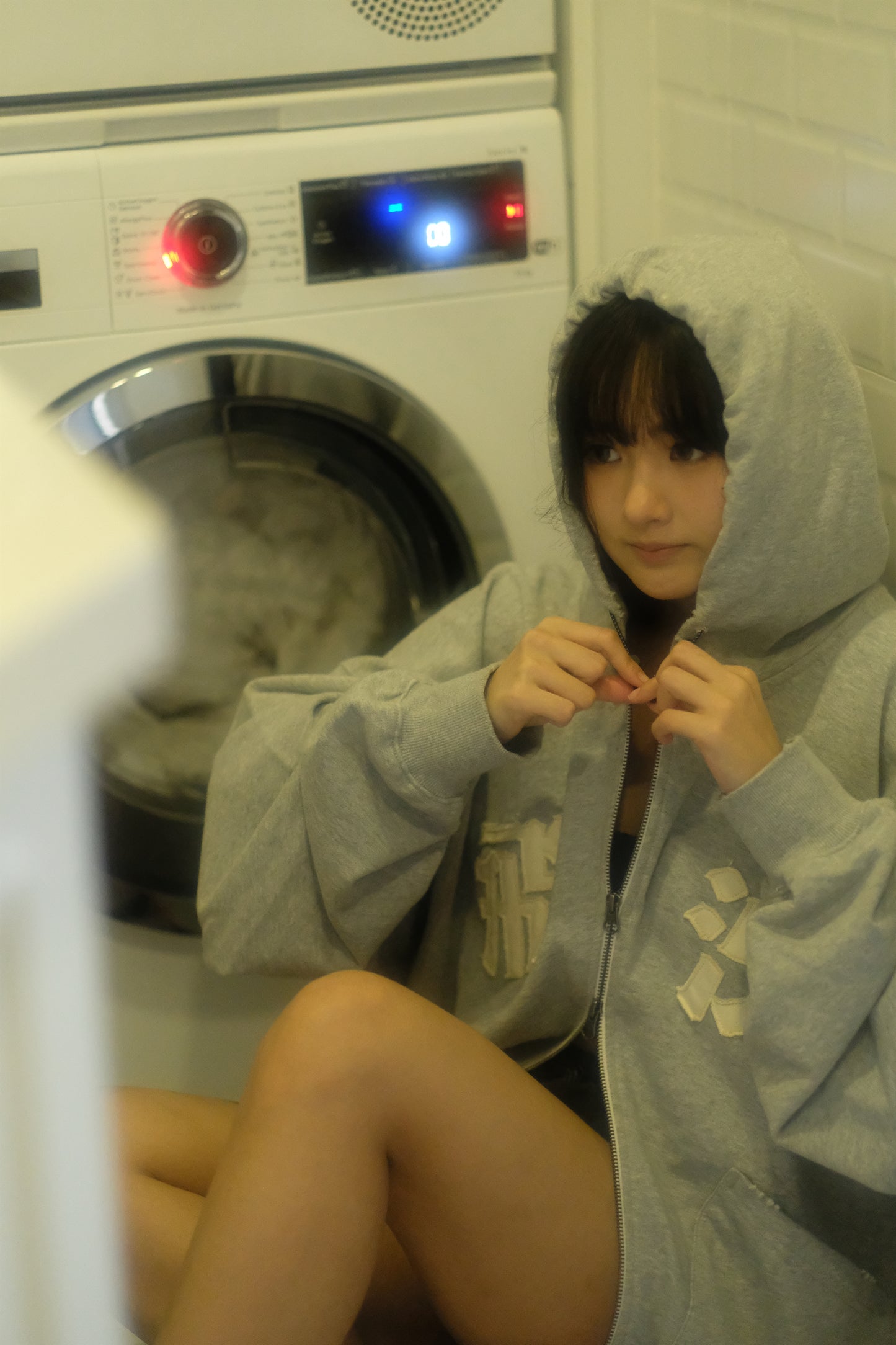 「飛沙走奶」Fei1 Sa1 Zau2 Naai5 Hoodie