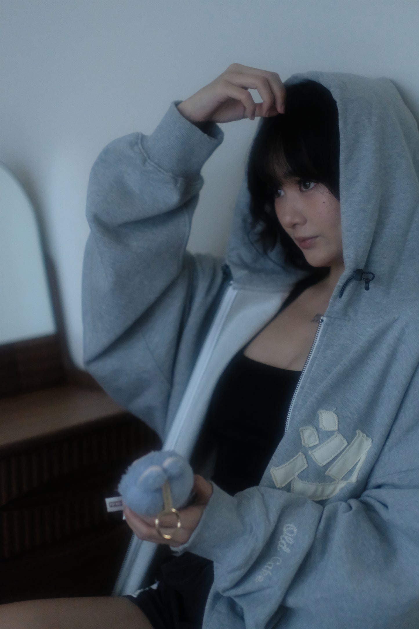 「飛沙走奶」Fei1 Sa1 Zau2 Naai5 Hoodie